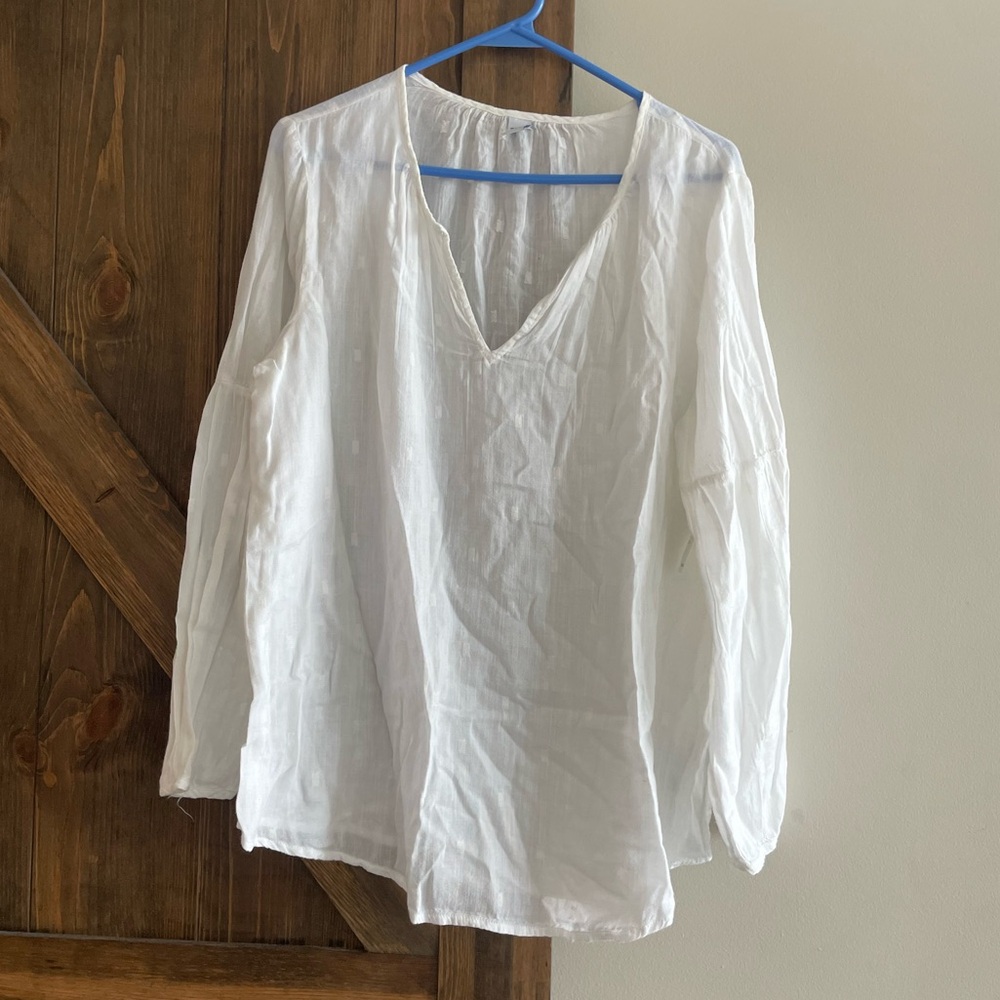Old Navy White Relaxed Long Sleeve Blouse
